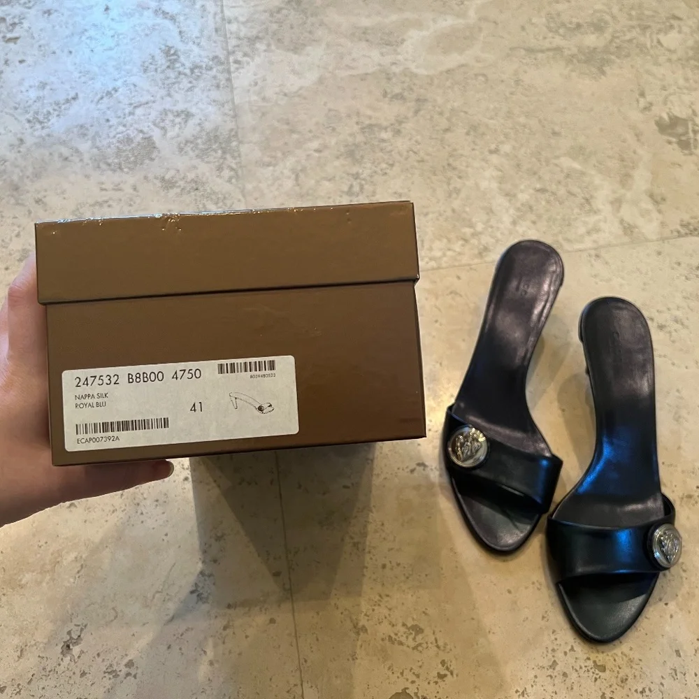 New In Box - Gucci Kitten Heels - Picture 6 of 8